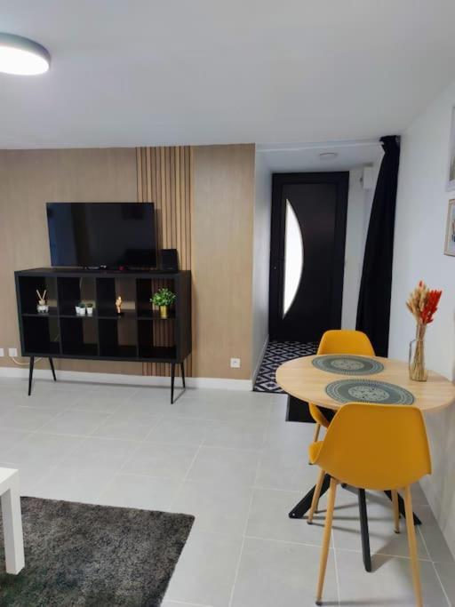 Grand Studio Cosy Proche Paris Épinay-sur-Seine Exterior foto
